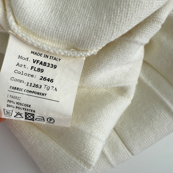 Authentic Young Versace Girls’ White Button Medusa Cap Sleeve Dress 7A - Picture 8 of 9